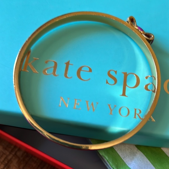 Kate Spade bow purple bangle bracelet with gift box - Picture 4 of 9